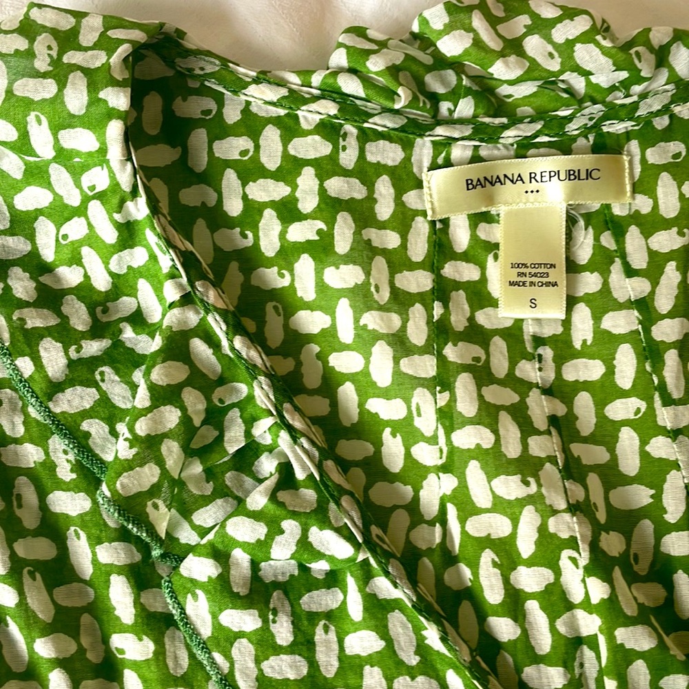 Banana Republic Ruffled Tank - Picture 5 of 7
